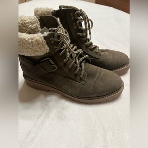 Green boots size 11 from target in good condition.